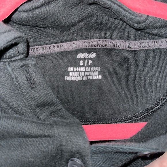 Aerie cropped pull over - Picture 2 of 2